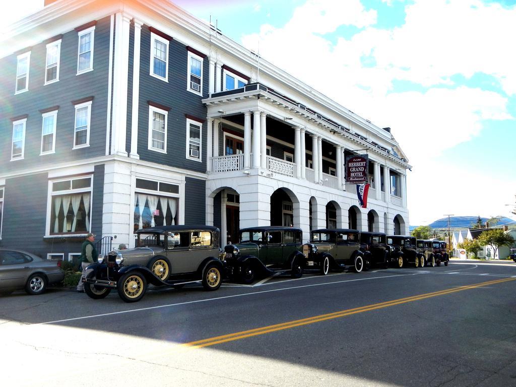 The Herbert Hotel Kingfield Exterior photo
